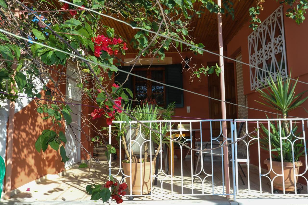 Family House At Corfu Town Διαμέρισμα Εξωτερικό φωτογραφία